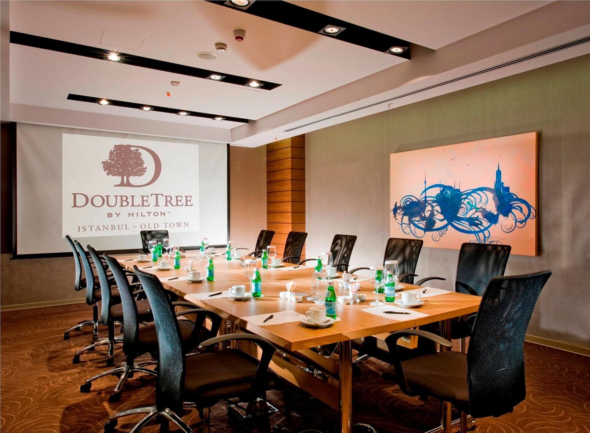 伊斯坦布尔老城希尔顿双树酒店 设施 照片 Meeting room